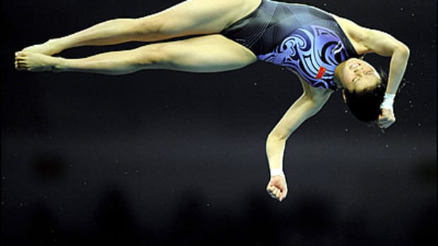 Top 10 Small Athletes: #9 Chen Ruolin